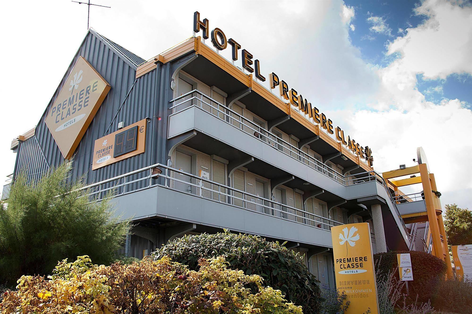 Premiere Classe Clermont-Ferrand Aubière Exterior foto